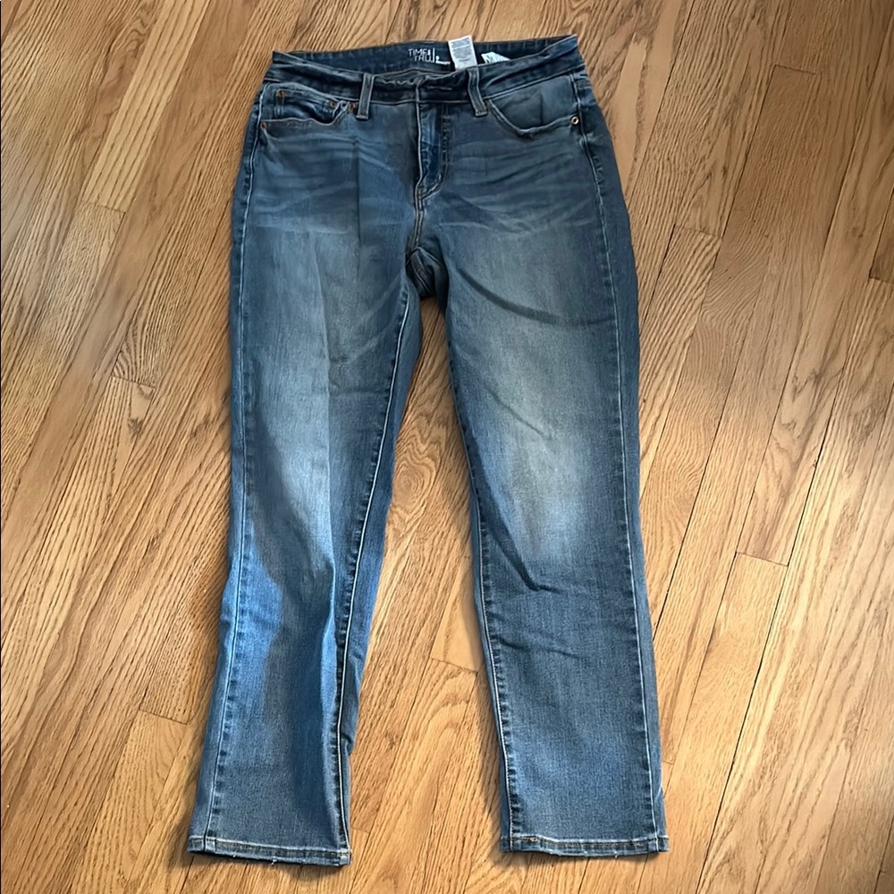 Time and Tru Women's Classic Blue Straight Leg Jeans
